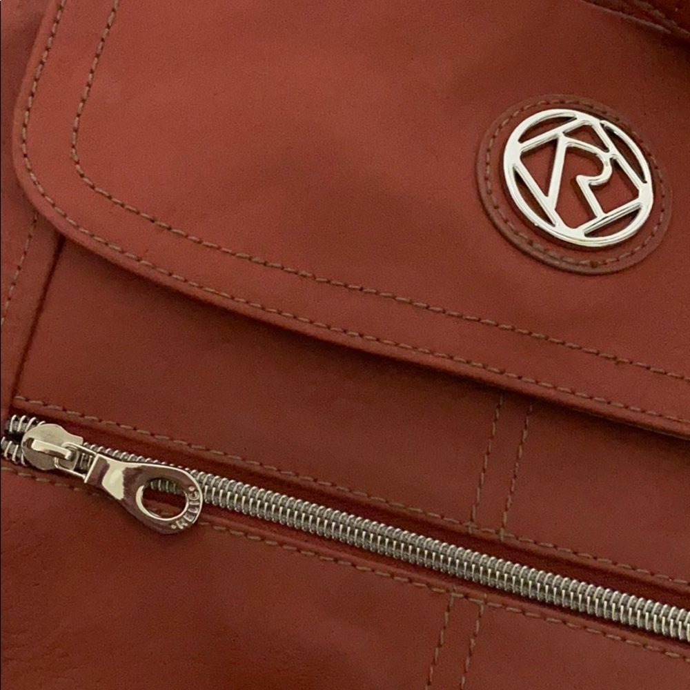 • Relic Satchel • - Picture 3 of 5